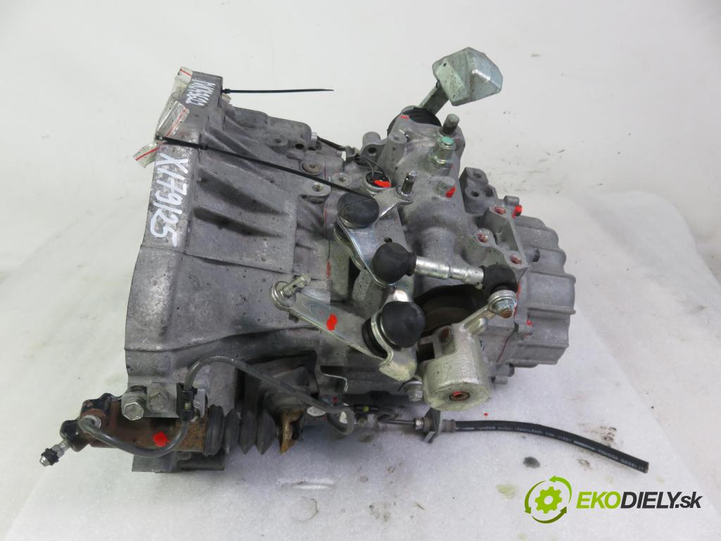 TOYOTA AURIS (_E15_) HB 2008 71,00 1.4 (ZZE150_) 97 - 4ZZ-FE 1398,00 Prevodovka MANUALNA C50