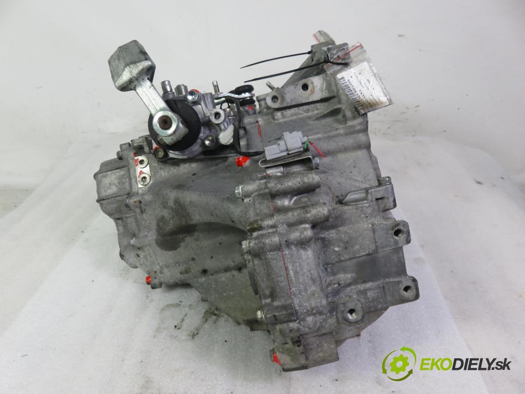 TOYOTA AURIS (_E15_) HB 2008 71,00 1.4 (ZZE150_) 97 - 4ZZ-FE 1398,00 Prevodovka MANUALNA C50