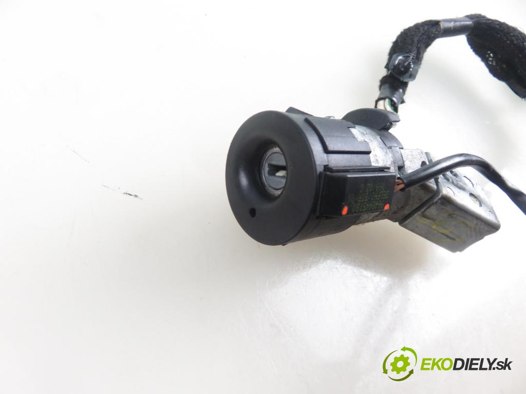 PEUGEOT 307 Break (3E) KOMBI 2003 80,00 1.6 16V - NFU (TU5JP4) 1587,00 spinačka 9648445180 (Spínacia skrinka a kľúč)