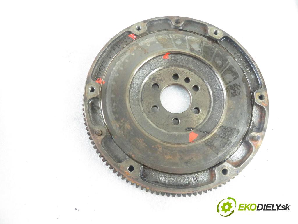 CITROEN C3 II (SC_) HB 2011 70,00 1.4 VTi 95 - 8FP (EP3) 1397,00 Koleso zotrvačník 120038710 ; 319021910 ; 09675DEF304