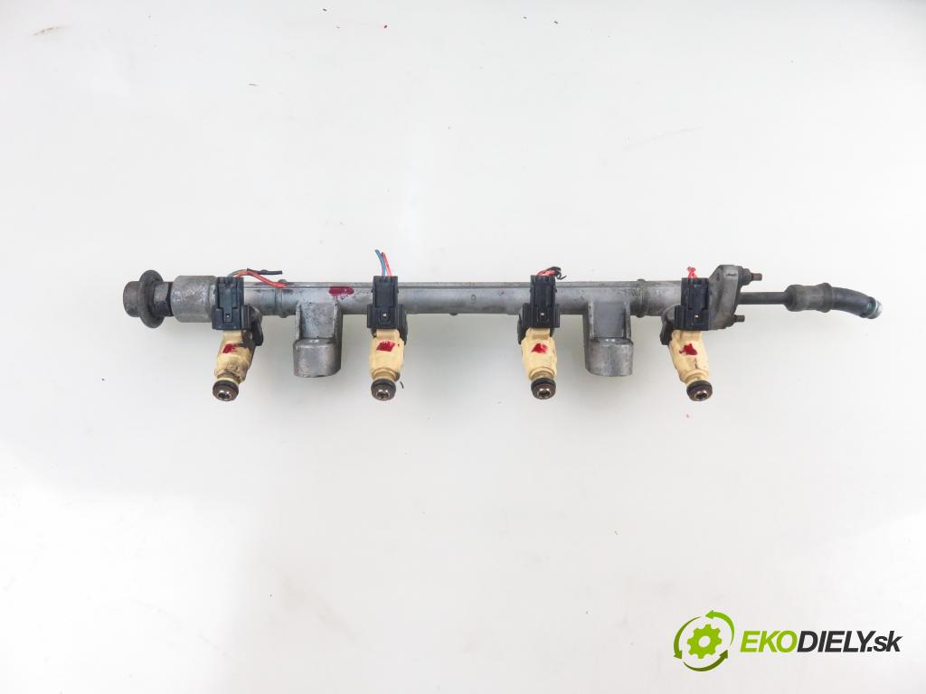 KIA CARENS II (FJ) MINIVAN 2004 102,00 2.0 CVVT 139 - G4GC 1975,00 Lišta vstrekovacia 3531023600 ; 9260930013 (Vstrekovacia lišta)