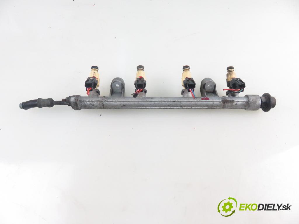 KIA CARENS II (FJ) MINIVAN 2004 102,00 2.0 CVVT 139 - G4GC 1975,00 Lišta vstrekovacia 3531023600 ; 9260930013 (Vstrekovacia lišta)