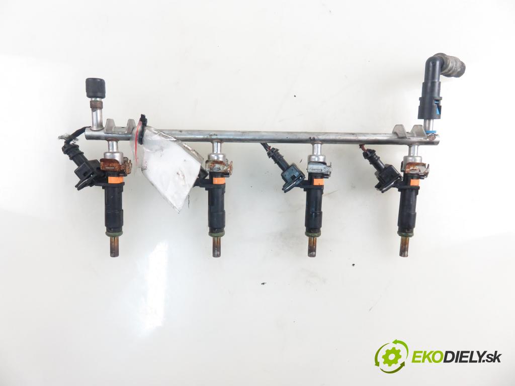 OPEL ZAFIRA B (A05) MINIVAN 2008 103,00 1.8 - Z 18 XER 1796,00 Lišta vstrekovacia 55353806 (Vstrekovacia lišta)