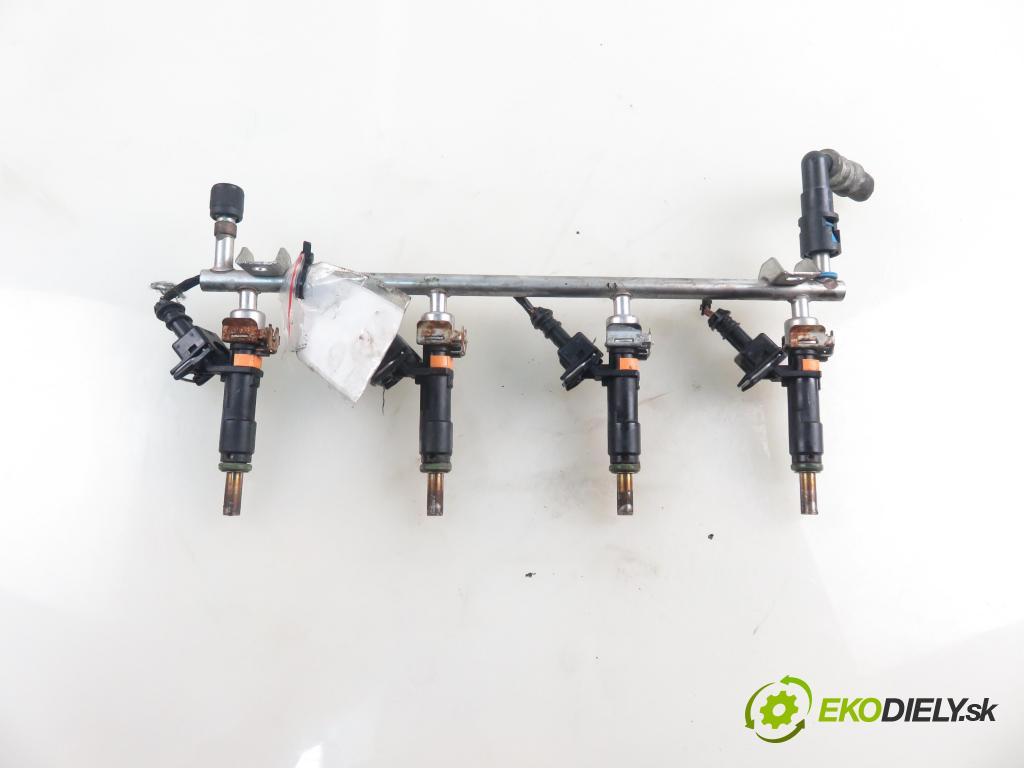 OPEL ZAFIRA B (A05) MINIVAN 2008 103,00 1.8 - Z 18 XER 1796,00 Lišta vstrekovacia 55353806 (Vstrekovacia lišta)