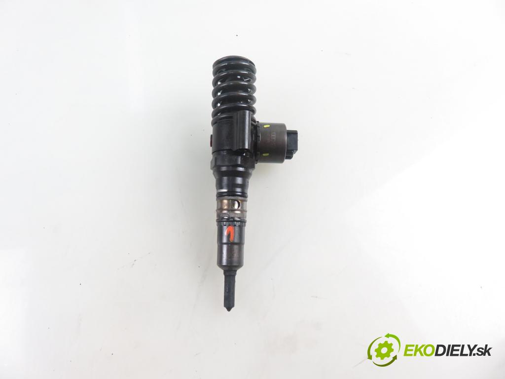 VW TOURAN (1T1, 1T2) MINIVAN 2005 103,00 2.0 TDI 16V 140 - BKD 1968,00 Vstrekovač 03G130073G ; 0414720404 (Vstrekovač paliva)