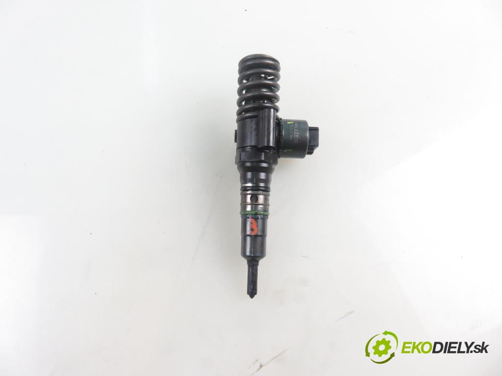 VW TOURAN (1T1, 1T2) MINIVAN 2005 103,00 2.0 TDI 16V 140 - BKD 1968,00 Vstrekovač 03G130073G ; 0414720404 (Vstrekovač paliva)