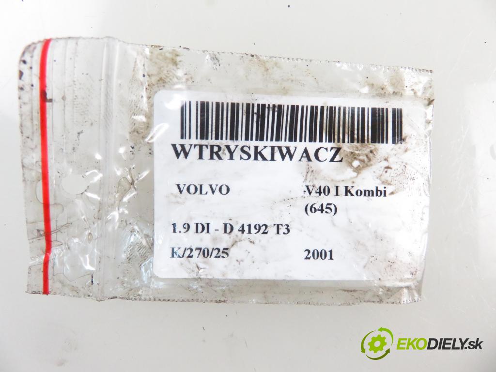VOLVO V40 Kombi (645) KOMBI 2001 85,00 1.9 DI 116 - D 4192 T3 1870,00 vstrekovač 0445110021 ; 7700111014 (Vstrekovač paliva)
