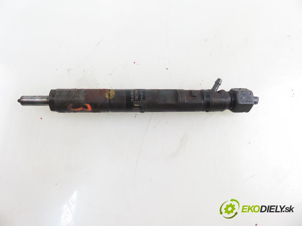 FORD FOCUS Turnier (DNW) KOMBI 2002 85,00 1.8 TDCi - F9DB 1753,00 vstrekovač 2T1Q9F593AA ; EJBR02201Z (Vstrekovač paliva)