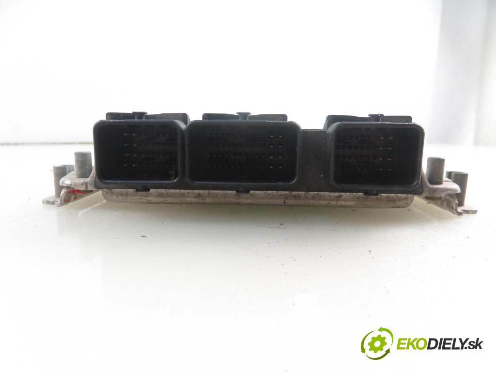 PEUGEOT 307 Break (3E) KOMBI 2003 80,00 1.6 16V - NFU (TU5JP4) 1587,00 Riadiaca jednotka Motor 0261207474 ; 9647481280