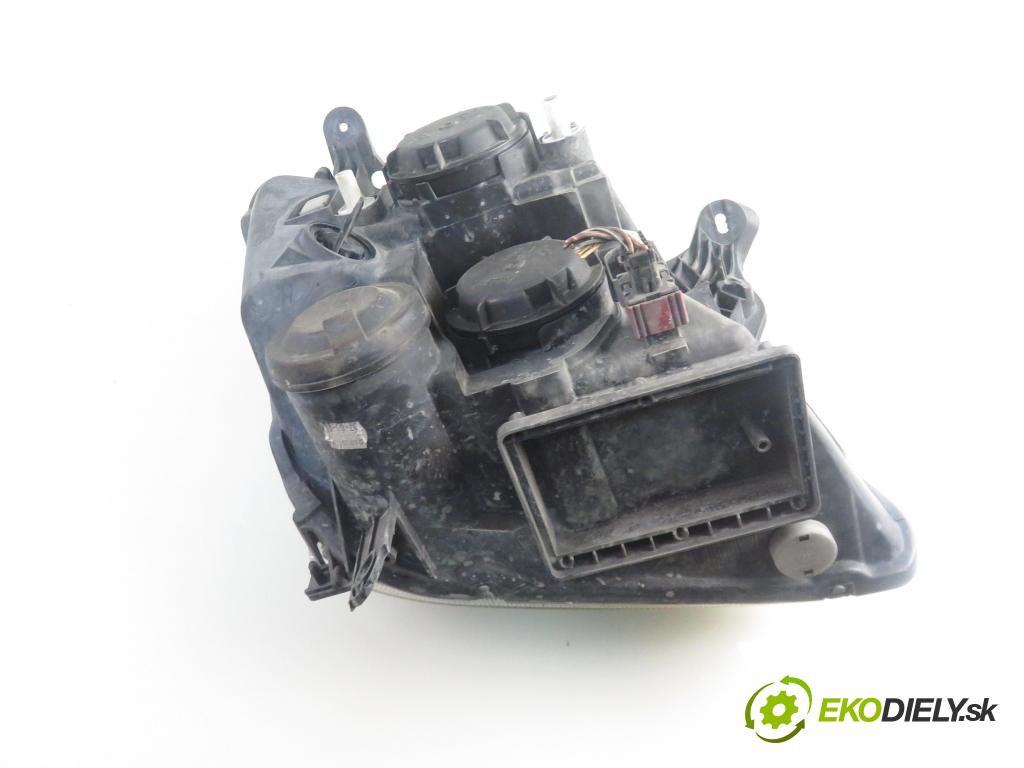 OPEL MERIVA A nadwozie wielkoprzestrzenne (MPV) (X03) MINIVAN 2006 55,00 1.3 CDTI - Z 13 DTJ 1248,00 světlo LP 93321052