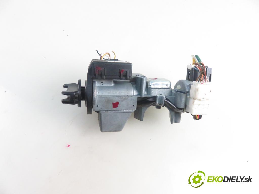 SUZUKI SX4 (EY, GY) CROSSOVER 2011 88,00 1.6 VVT 4x4 (RW 416) 120 - M16A 1586,00 spinačka 3397065J00 ; TS001 (Spínacia skrinka a kľúč)