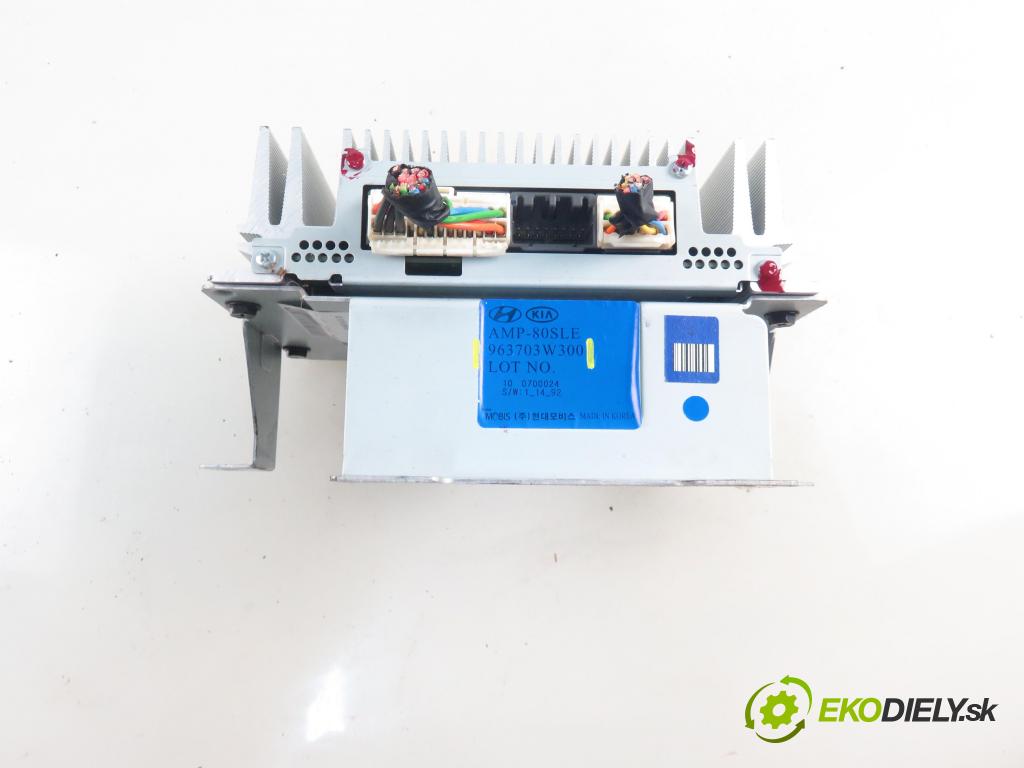 KIA SPORTAGE (SL) SUV 2012 100,00 2.0 CRDi 136 - D4HA 1995,00 Zosilňovač 963703W300 (Zosilňovač)