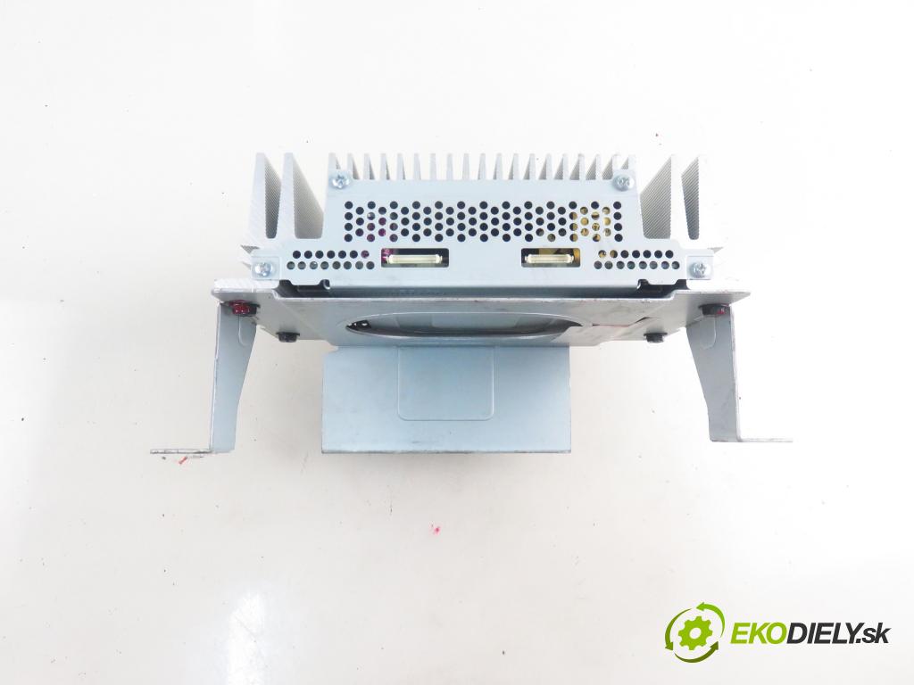 KIA SPORTAGE (SL) SUV 2012 100,00 2.0 CRDi 136 - D4HA 1995,00 Zosilňovač 963703W300 (Zosilňovač)