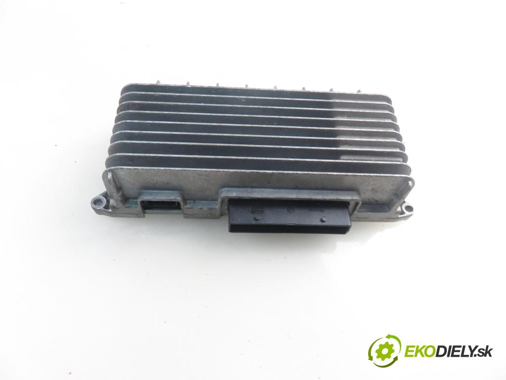 AUDI A6 Avant (4F5, C6) KOMBI 2005 171,00 3.0 TDI quattro - ASB 2967,00 Zosilňovač 4F0910223H ; 4F0035223K (Zosilňovač)