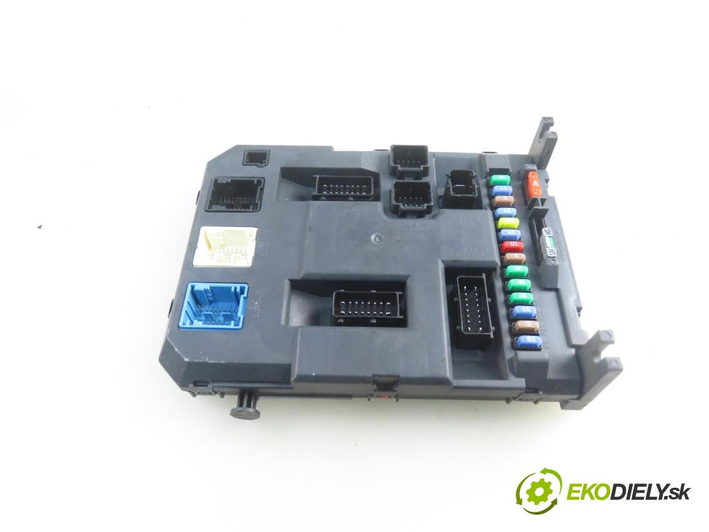 CITROEN C3 II (SC_) HB 2011 70,00 1.4 VTi 95 - 8FP (EP3) 1397,00 MODUL BSI 9666952080