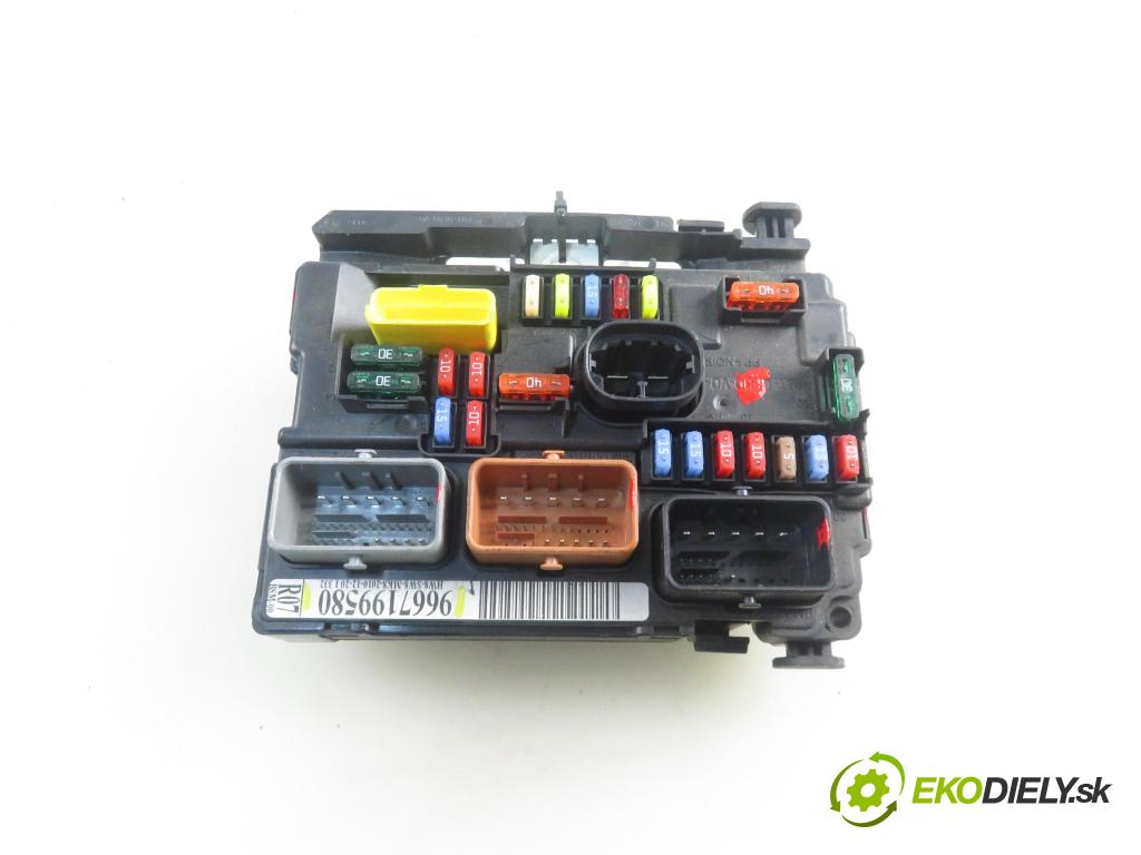 CITROEN C3 II (SC_) HB 2011 70,00 1.4 VTi 95 - 8FP (EP3) 1397,00 MODUL BSI 9667199580