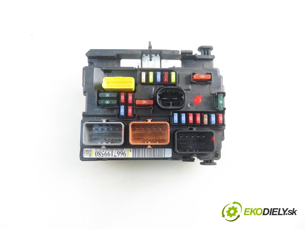 CITROEN C3 II (SC_) HB 2011 70,00 1.4 VTi 95 - 8FP (EP3) 1397,00 MODUL BSI 9667199580