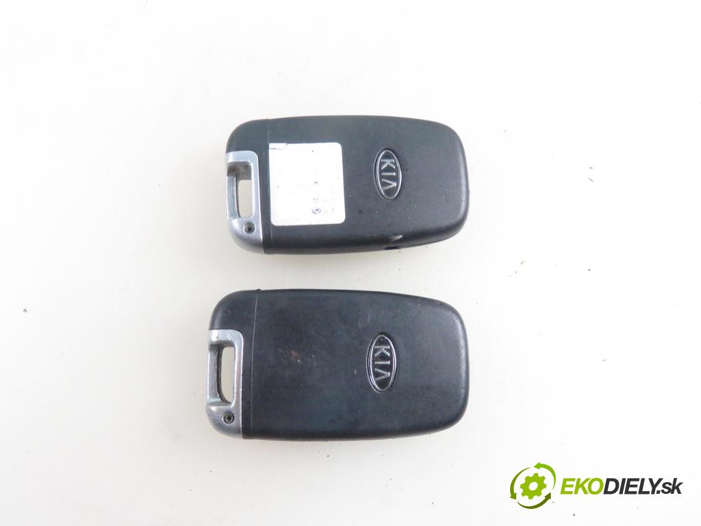 KIA SPORTAGE (SL) SUV 2012 100,00 2.0 CRDi 136 - D4HA 1995,00 spinačka 954903W000 (Spínacia skrinka a kľúč)