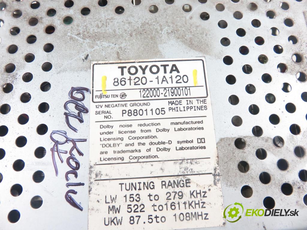 TOYOTA COROLLA Wagon (_E11_) KOMBI 2001 0,00 2.0 D-4D - 1CD-FTV 1995,00 RADIO Modul 861201A120