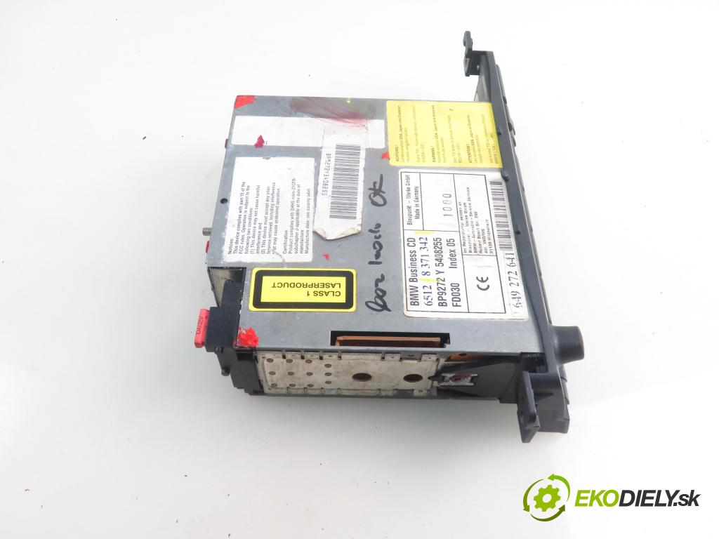 BMW 3 (E46) SEDAN 1999 100,00 320 d 136 - M47 D20 (204D1) 1951,00 RADIO CD 8371342