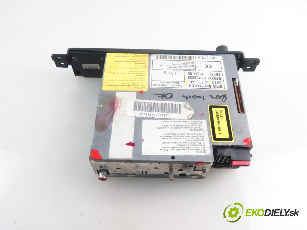 BMW 3 (E46) SEDAN 1999 100,00 320 d 136 - M47 D20 (204D1) 1951,00 RADIO CD 8371342