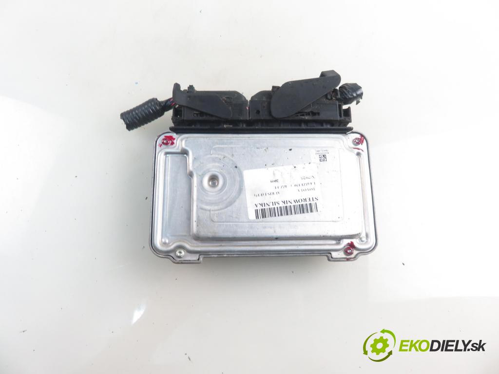 TOYOTA AURIS (_E15_) HB 2008 71,00 1.4 (ZZE150_) 97 - 4ZZ-FE 1398,00 Riadiaca jednotka Motor 8966102E90 ; 0261201209