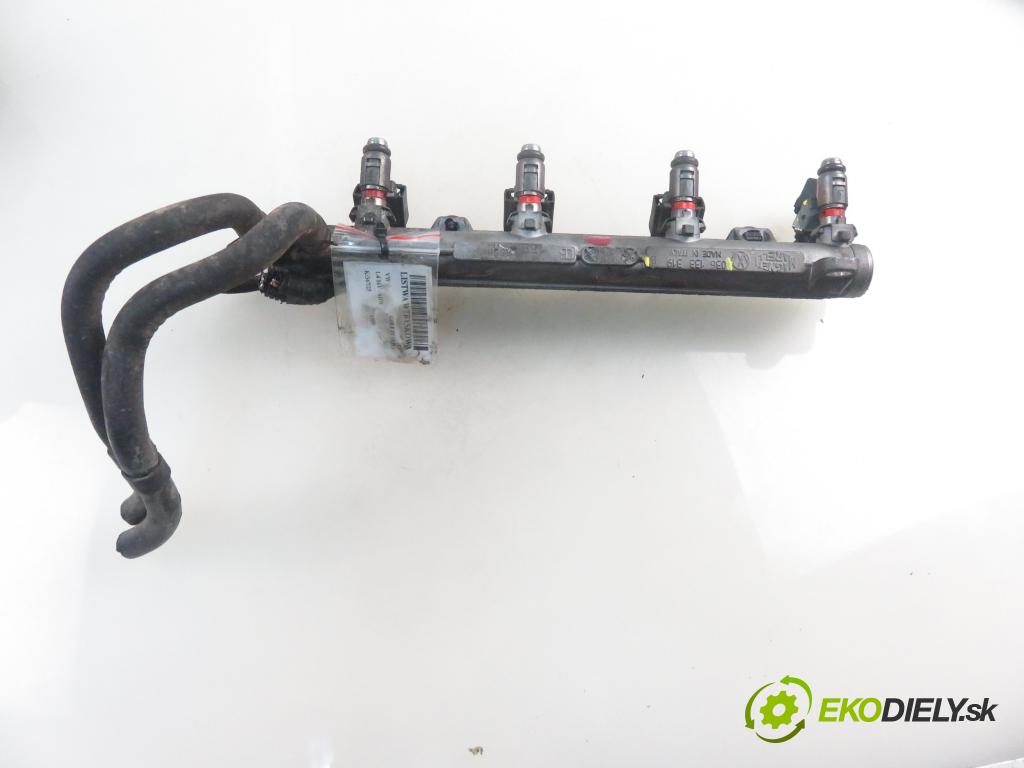 VW GOLF IV (1J1) HB 1999 55,00 1.4 16V - AHW 1390,00 Lišta vstrekovacia 036133319B ; 036031C ; IWP058 (Vstrekovacia lišta)