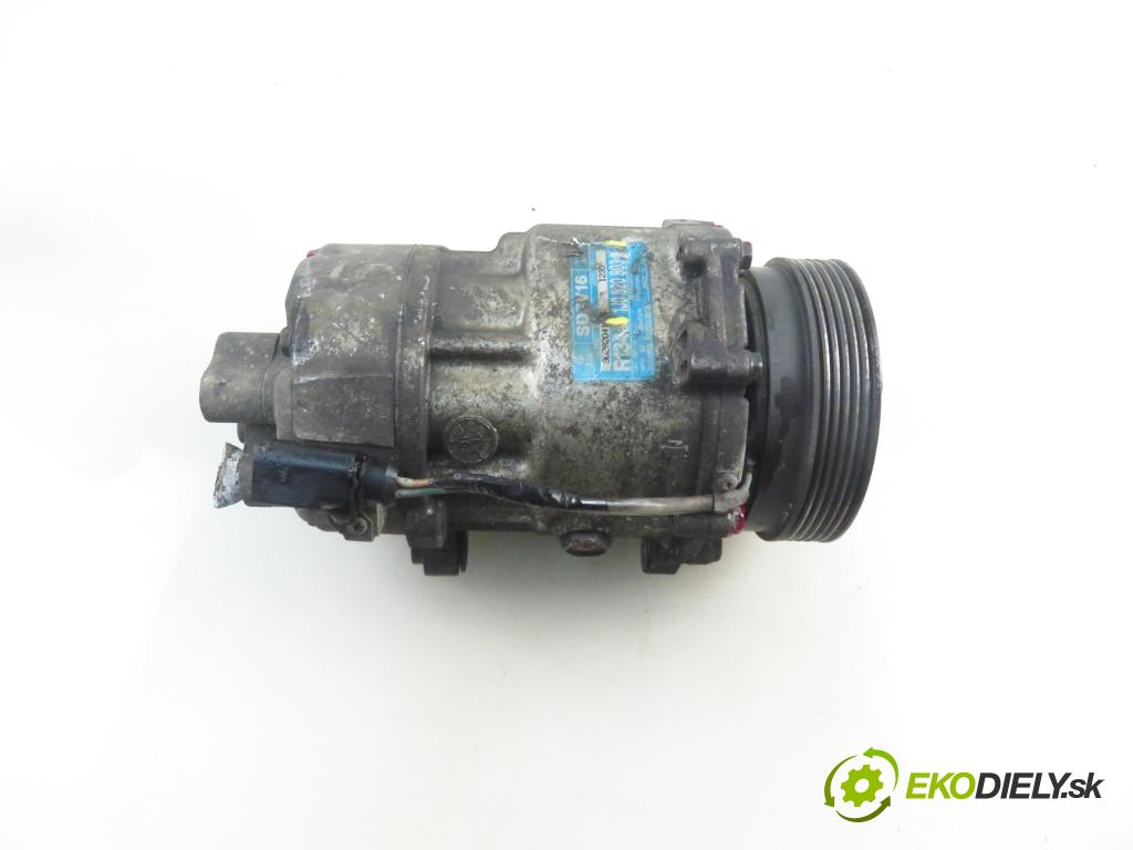VW GOLF IV (1J1) HB 2001 66,00 1.9 TDI 90 - ALH 1896,00 KOMPRESOR: klimatizace 1J0820803K (Kompresory)