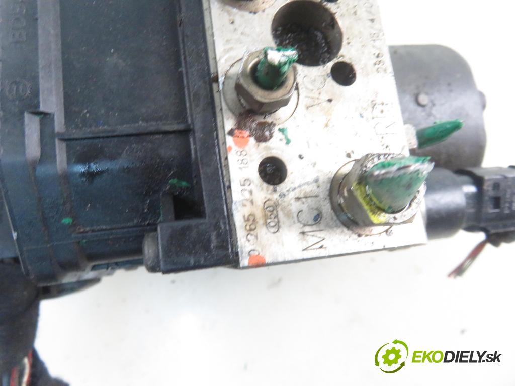 PEUGEOT 307 Break (3E) KOMBI 2003 80,00 1.6 16V - NFU (TU5JP4) 1587,00 Pumpa ABS 0265950084 ; 0265225188 (Pumpa ABS)