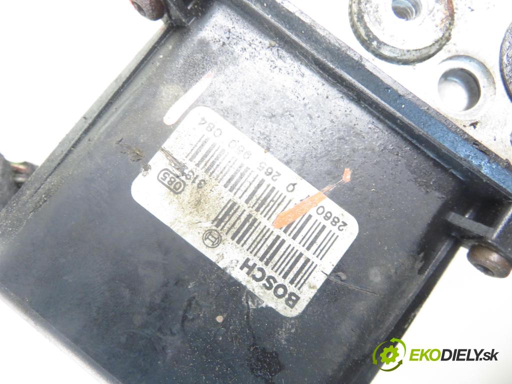 PEUGEOT 307 Break (3E) KOMBI 2003 80,00 1.6 16V - NFU (TU5JP4) 1587,00 Pumpa ABS 0265950084 ; 0265225188 (Pumpa ABS)