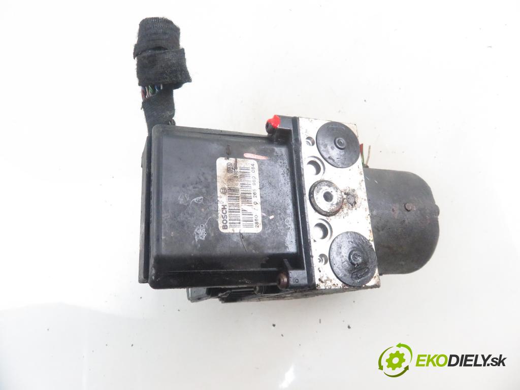 PEUGEOT 307 Break (3E) KOMBI 2003 80,00 1.6 16V - NFU (TU5JP4) 1587,00 Pumpa ABS 0265950084 ; 0265225188 (Pumpa ABS)