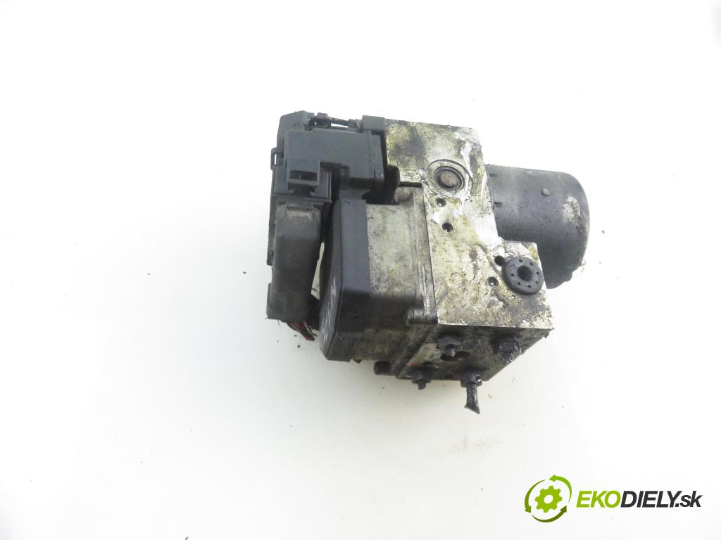 VW PASSAT B5 Variant (3B5) KOMBI 2000 85,00 1.9 TDI - AJM 1896,00 Pumpa ABS 0273004358 ; 0265220525 (Pumpa ABS)