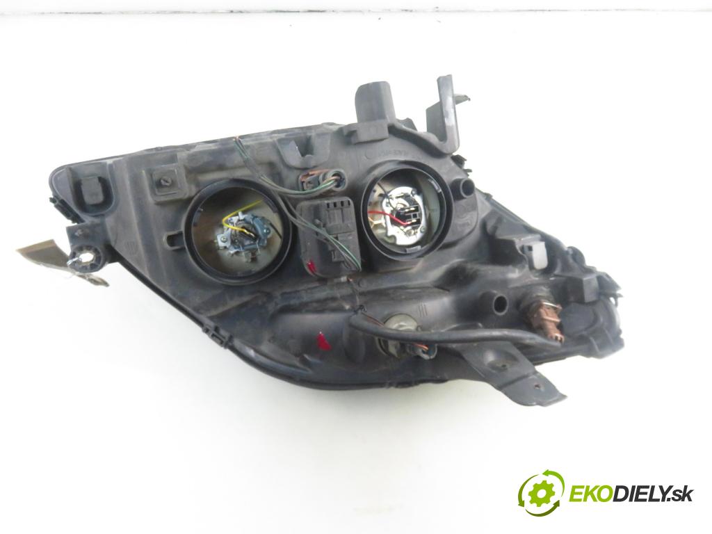 RENAULT SCENIC I (JA0/1_) CROSSOVER 2001 74,00 1.9 dCi RX4 - F9Q 748 1870,00 světlo LP 7700432094 ; 7701047606