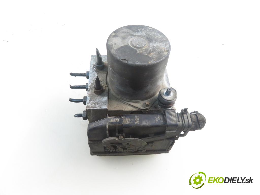 OPEL MERIVA A nadwozie wielkoprzestrzenne (MPV) (X03) MINIVAN 2006 55,00 1.3 CDTI - Z 13 DTJ 1248,00 Pumpa ABS 0265950475 ; 0265234039 (Pumpa ABS)