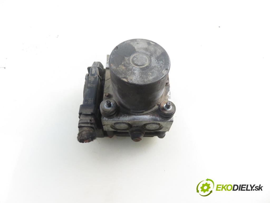 OPEL MERIVA A nadwozie wielkoprzestrzenne (MPV) (X03) MINIVAN 2006 55,00 1.3 CDTI - Z 13 DTJ 1248,00 Pumpa ABS 0265950475 ; 0265234039 (Pumpa ABS)