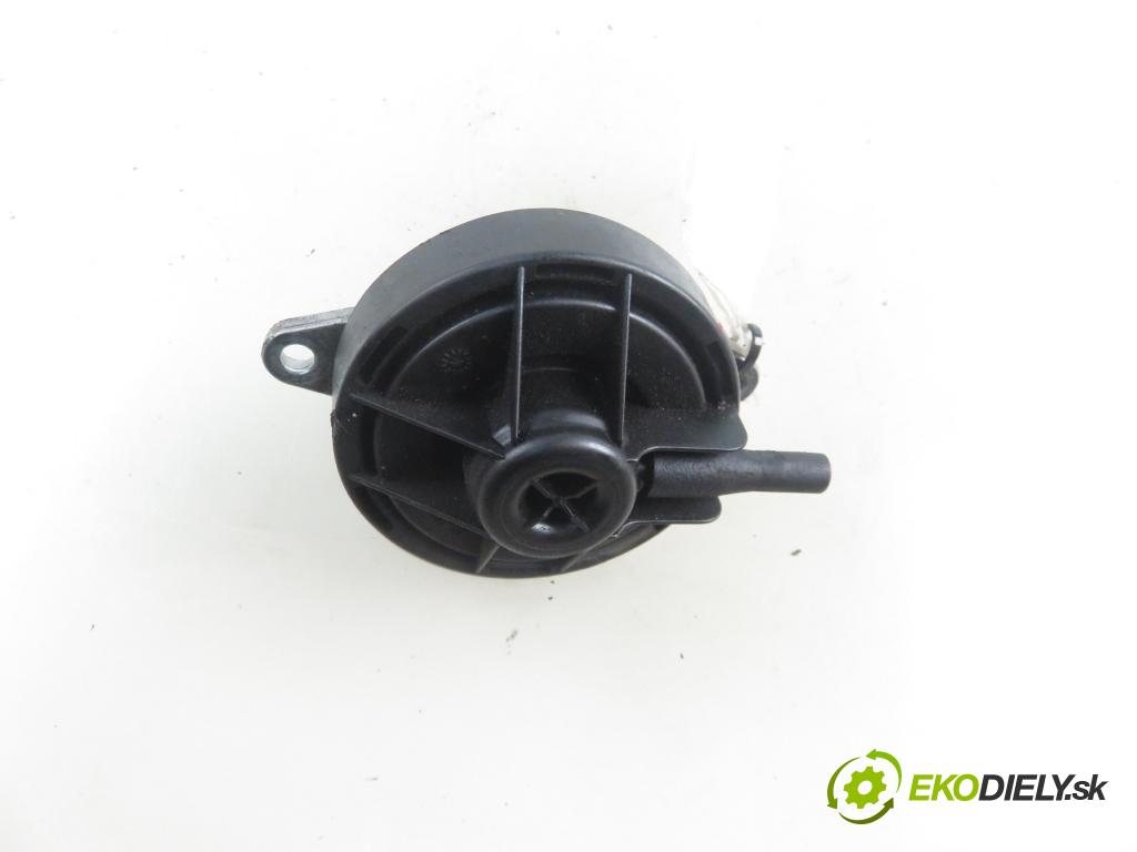 OPEL ZAFIRA A Nadwozie Wielkopojemne (MPV) (T98)  MINIVAN 2000 60,00 2.0 DI - X 20 DTL 1995,00 VENTIL: EGR