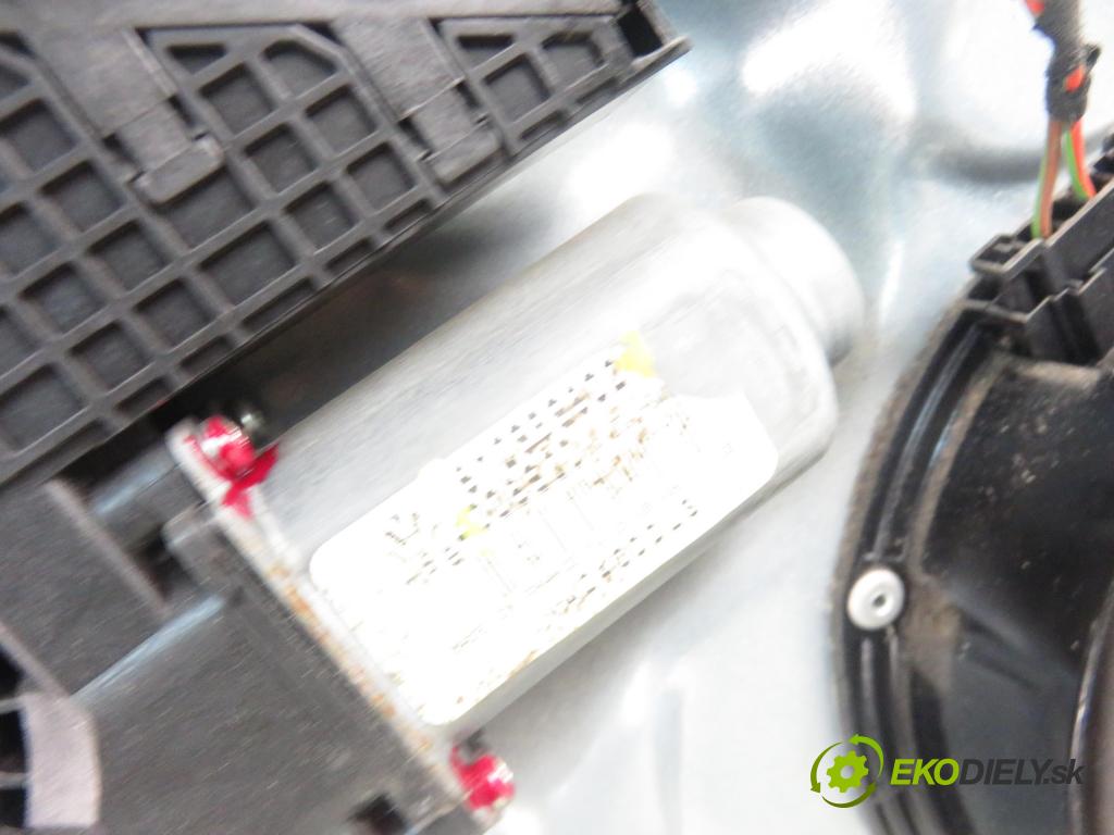 VW POLO (9N_) HB 2006 51,00 1.4 TDI - BNM 1422,00 mechanismus oken 6Y2959802 ; 6Q4837755