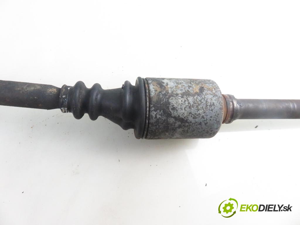 OPEL MOVANO Autobus (X70) BUS 2000 59,00 2.5 D - S8U 772 2499,00 Poloos PP