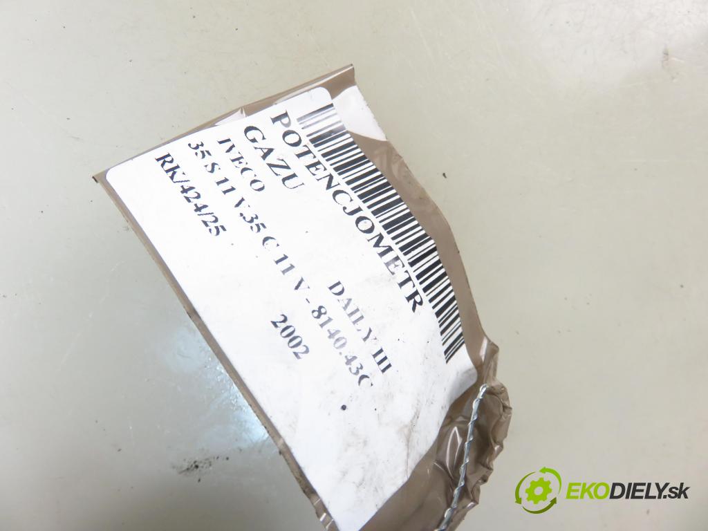 IVECO DAILY III skrzynia FURGON 2002 78,00 35 S 11 V,35 C 11 V - 8140.43C 2798,00 Potenciometer plynu 0281002632 ; 504061434 (Pedál)