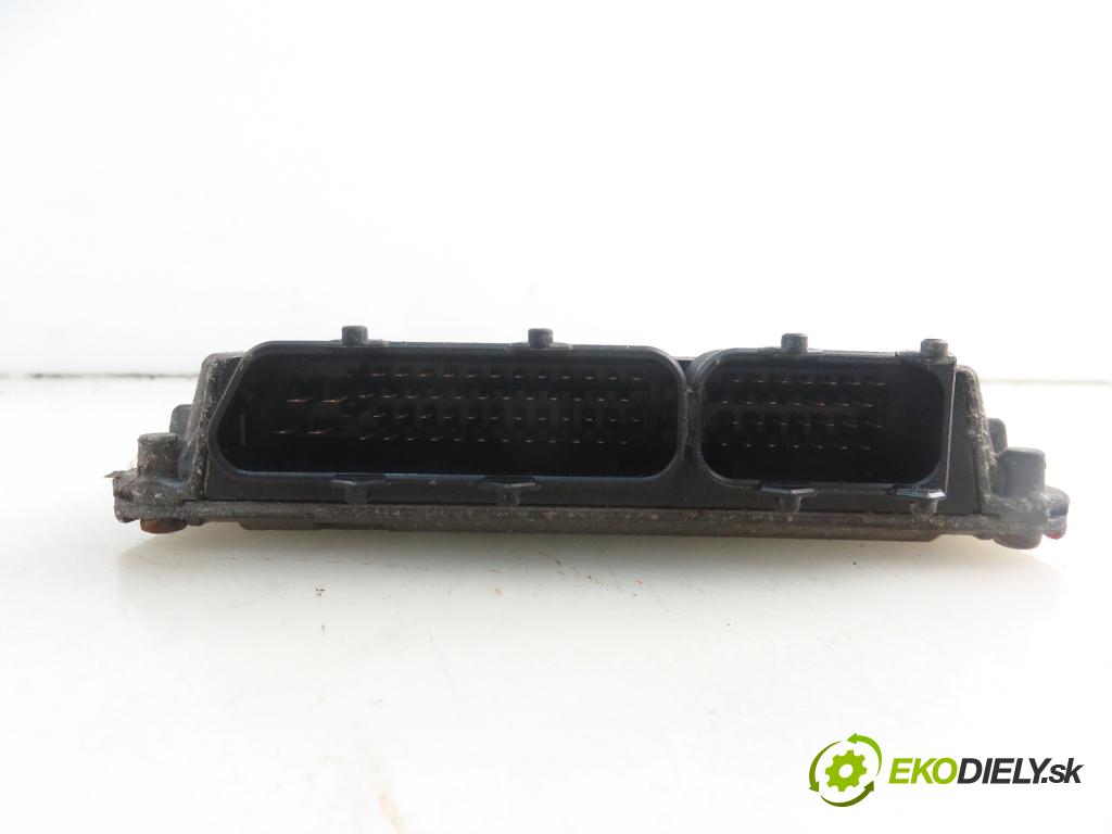 SKODA FABIA II Combi (545) KOMBI 2010 51,00 1.2 - CGPA 1198,00 Riadiaca jednotka Motor 03E906023Q ; 5WP40853