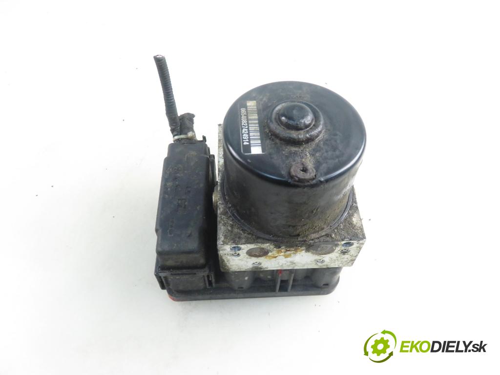 VW GOLF IV Variant (1J5) KOMBI 2001 66,00 1.9 TDI 90 - ALH 1896,00 Pumpa ABS 1C0907379E ; 10096003133 ; 1J0614517E (Pumpa ABS)