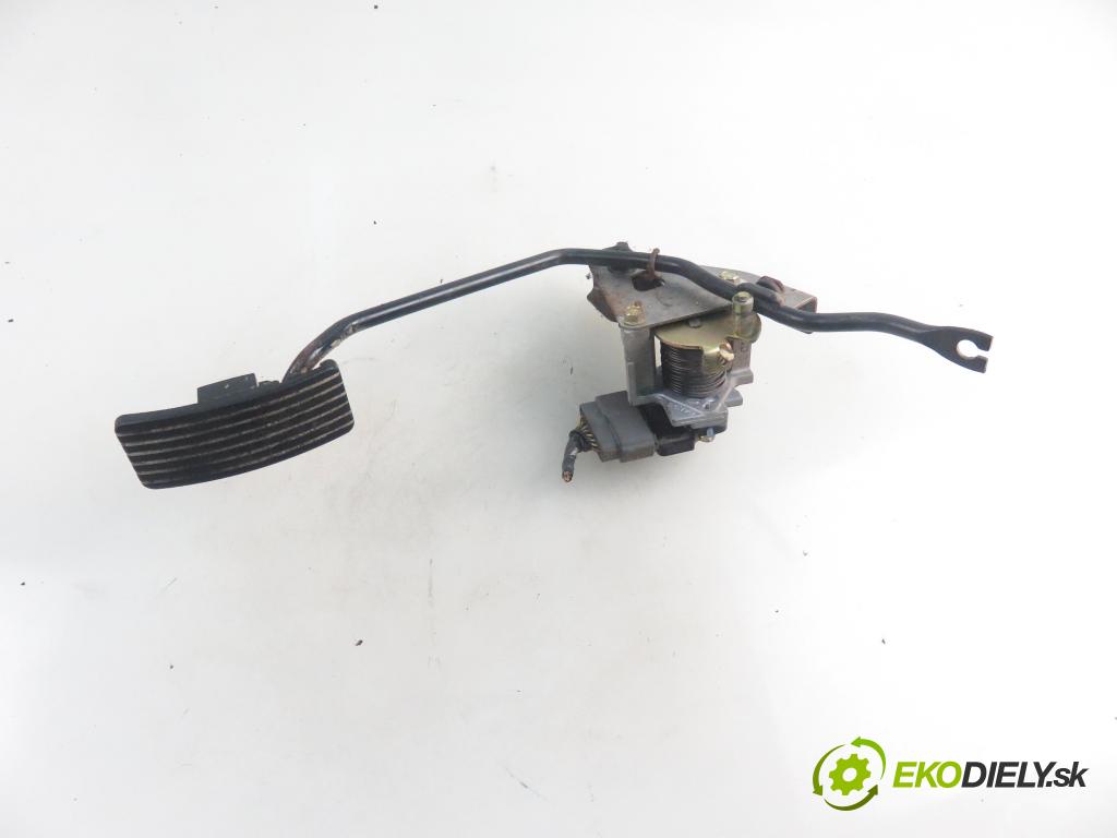 MITSUBISHI PAJERO PININ (H6_W, H7_W) SUV 2000 95,00 2.0 GDI 1999,00 Potenciometer plynu ASA66111 (Pedál)