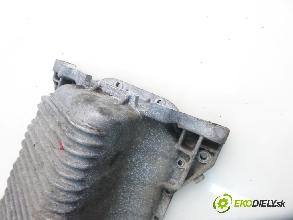 VW TRANSPORTER IV Autobus (70XB, 70XC, 7DB, 7DW, 7DK) BUS 1994 57,00 2.4 D 78 2370,00 Vaňa olejová 074103603A (Olejová vaňa)