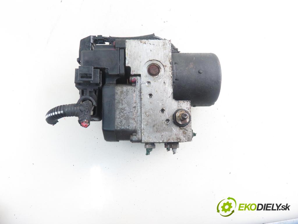 RENAULT SCENIC I (JA0/1_) CROSSOVER 2001 74,00 1.9 dCi RX4 - F9Q 748 1870,00 Pumpa ABS 0273004396 ; 7700430801 ; 0265220544 (Pumpa ABS)