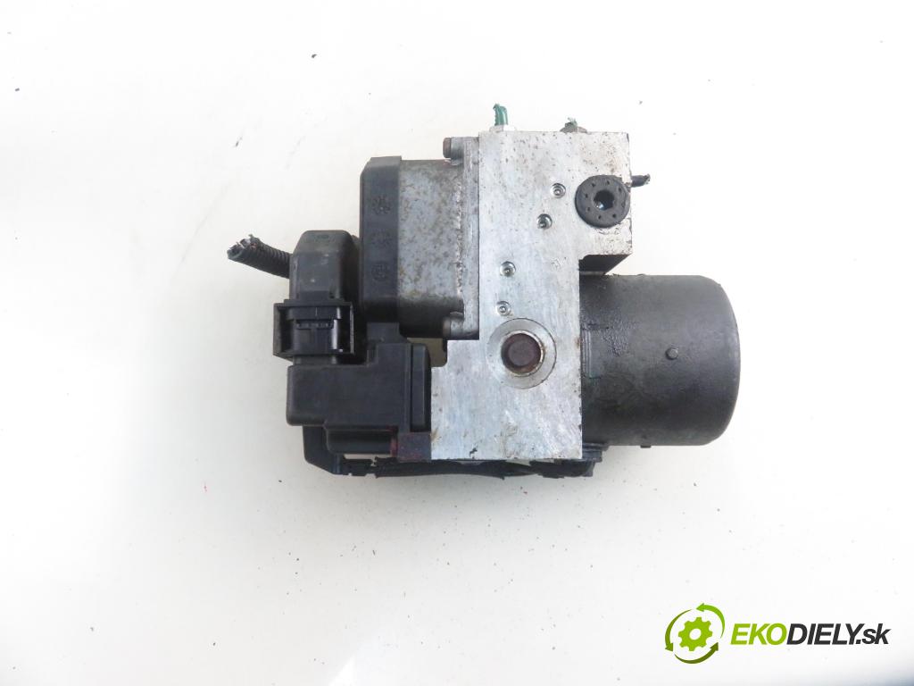 RENAULT SCENIC I (JA0/1_) CROSSOVER 2001 74,00 1.9 dCi RX4 - F9Q 748 1870,00 Pumpa ABS 0273004396 ; 7700430801 ; 0265220544 (Pumpa ABS)