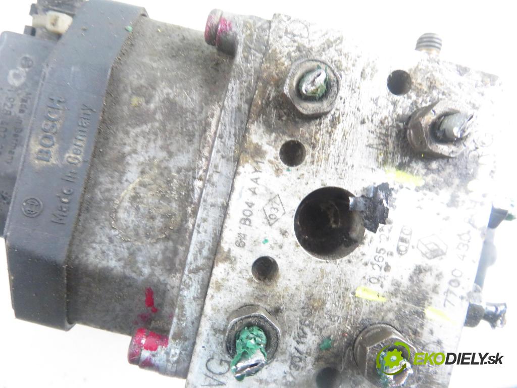 RENAULT SCENIC I (JA0/1_) CROSSOVER 2001 74,00 1.9 dCi RX4 - F9Q 748 1870,00 Pumpa ABS 0273004396 ; 7700430801 ; 0265220544 (Pumpa ABS)