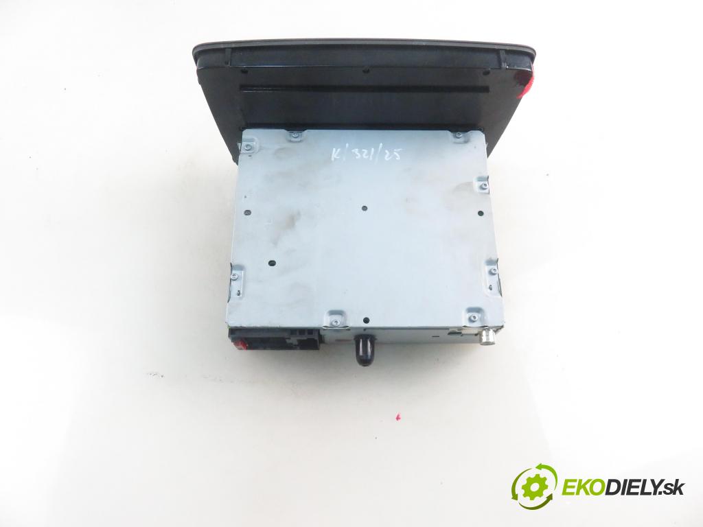 FIAT PANDA (169_) HB 2012 51,00 1.2 - 169 A4.000 1242,00 RADIO CD 7355144470