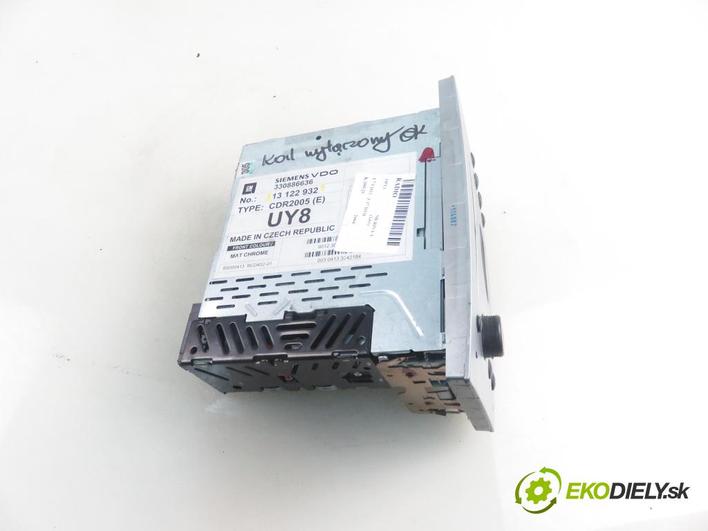 OPEL MERIVA A nadwozie wielkoprzestrzenne (MPV) (X03) HB 2004 74,00 1.7 CDTI 100 - Z 17 DTH 1686,00 RADIO CD 13122932