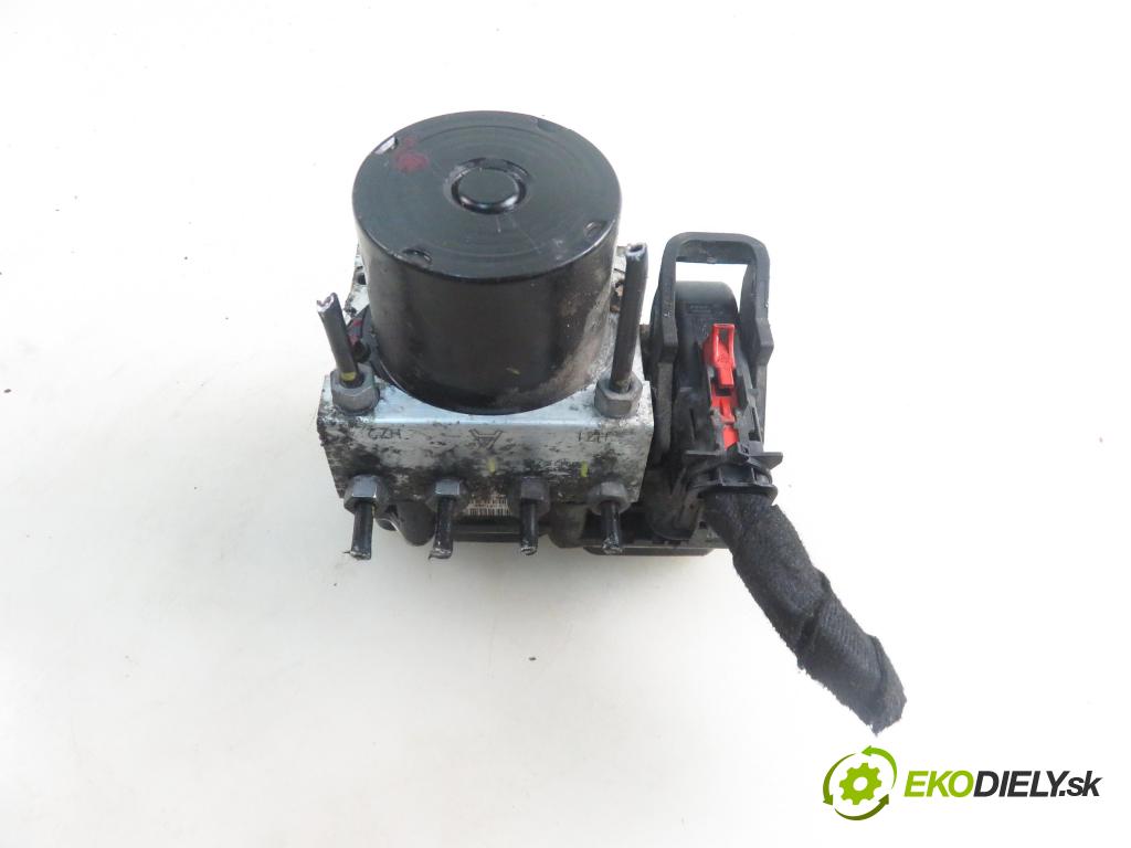 SKODA FABIA II Combi (545) KOMBI 2010 51,00 1.2 - CGPA 1198,00 Pumpa ABS 0265800816 ; 0265232276 ; 6R0907379J (Pumpa ABS)