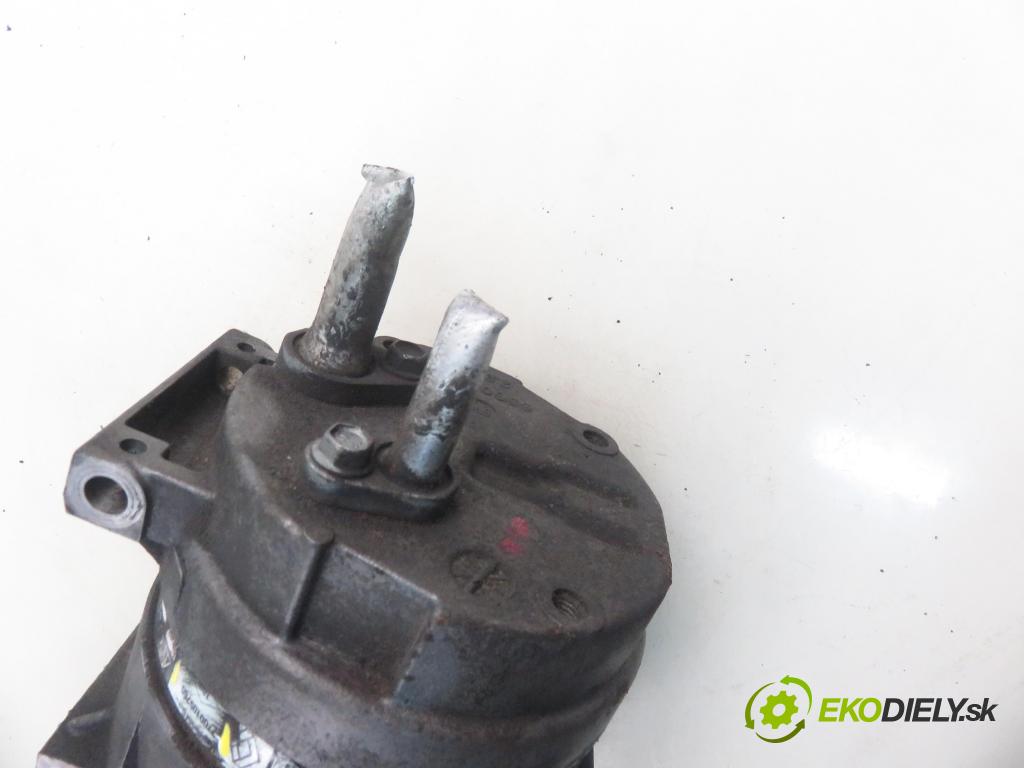 RENAULT SCENIC I (JA0/1_) CROSSOVER 2001 74,00 1.9 dCi RX4 - F9Q 748 1870,00 KOMPRESOR: klimatizácie 7700105765 (Kompresor klimatizácie)